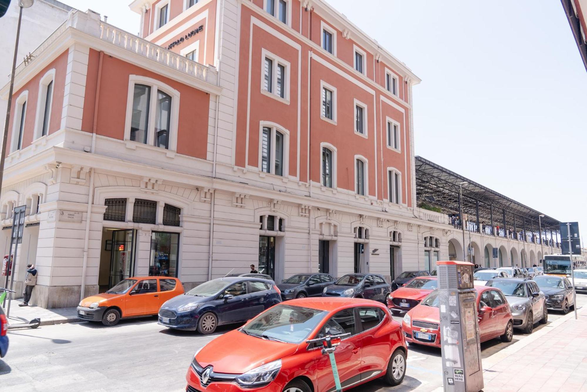 Bari Centro Exterior foto